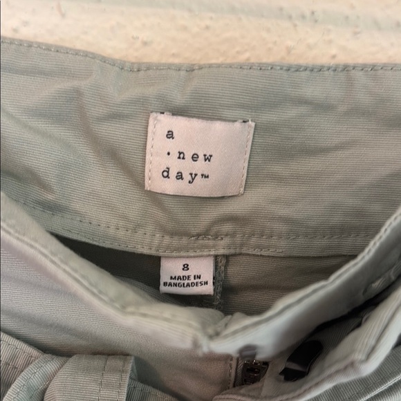 A New Day High Waisted Wide Leg Khaki Sage Women’s Tie Belt Boho Pants Sz 8 - Picture 2 of 12